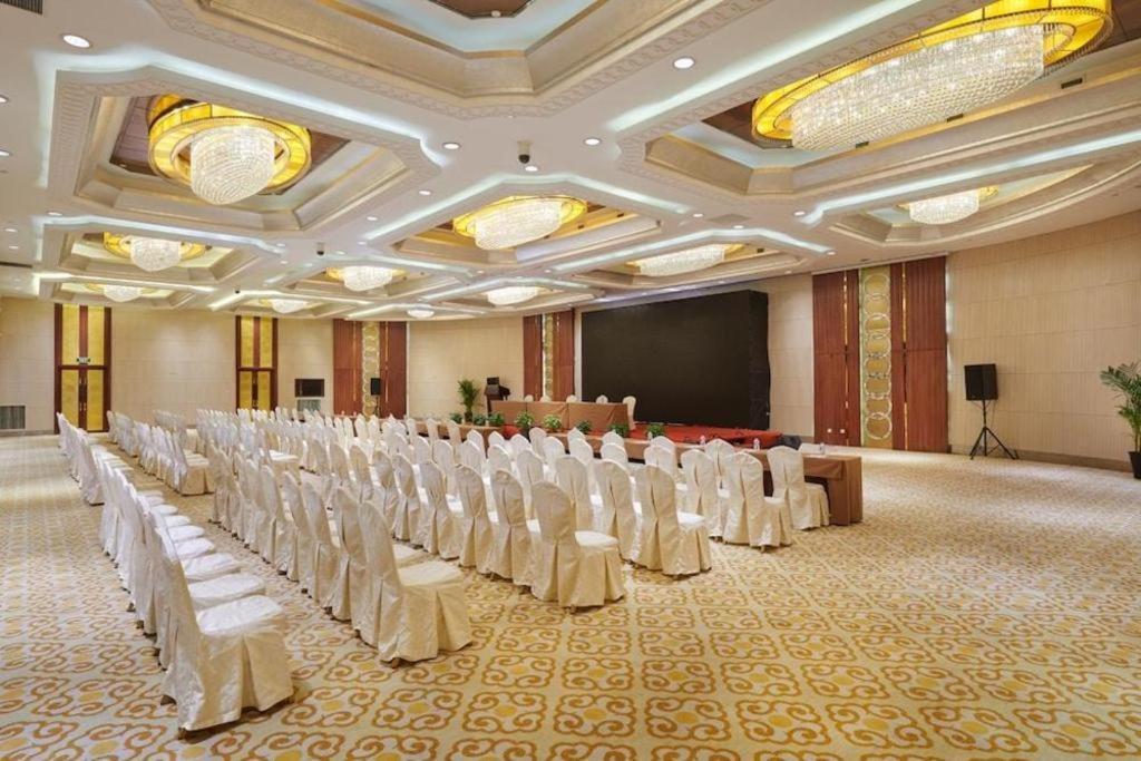 Beijing Baifuyi Hotel Екстериор снимка